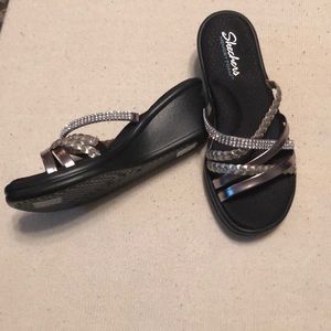 Black/Silver Skechers Wedges BNWOT US 7.5